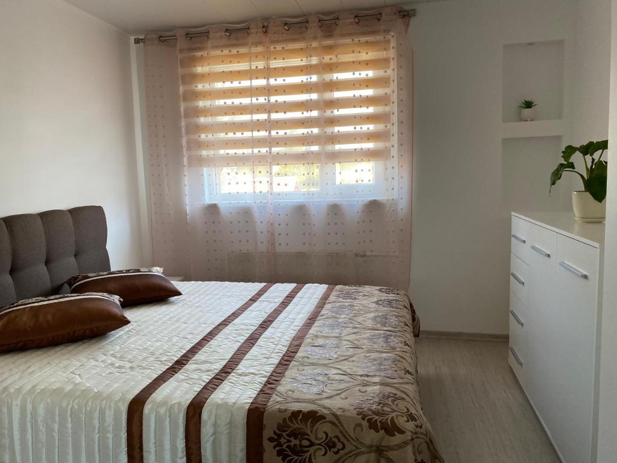 Centra Apartamenti Alūksne Buitenkant foto